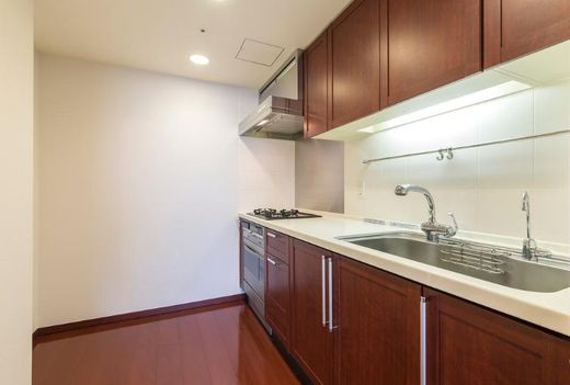 ブリリアタワー東京