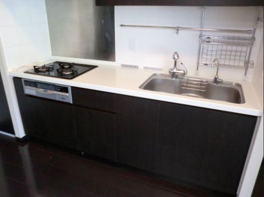 ブリリアタワー東京