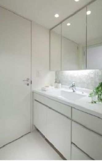 ブランズ西新宿