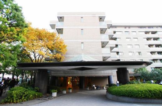 駒沢ガーデンハウス