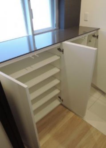 アトラス三軒茶屋
