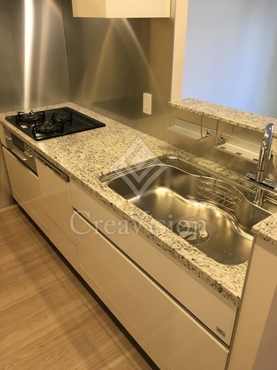 ブリリアザ・タワー東京八重洲アベニュー