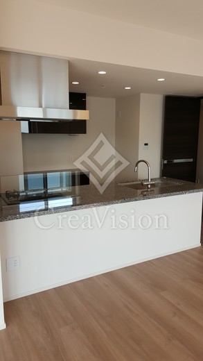 ブリリアザ・タワー東京八重洲アベニュー