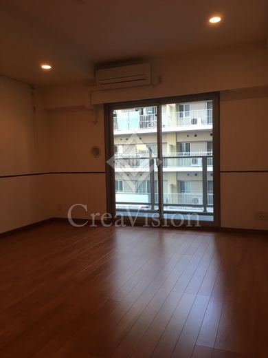 ロイヤルパークス新田