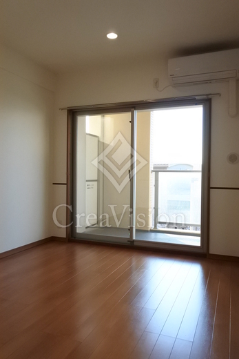 ロイヤルパークス新田