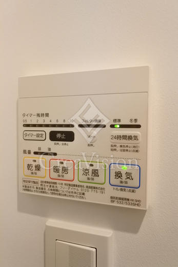 ZOOM都庁前