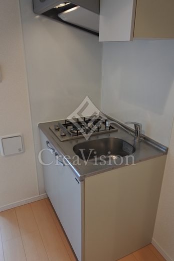 パークキューブ四谷三丁目