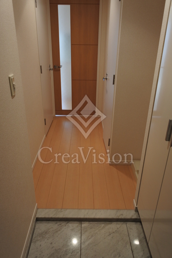 パークキューブ四谷三丁目