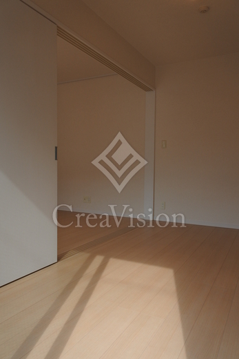 パークキューブ四谷三丁目