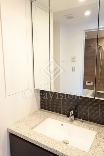 ザ・パークハビオ新宿