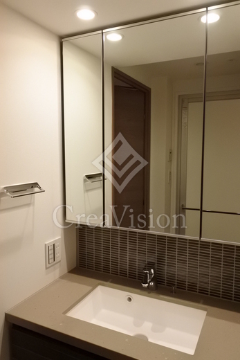 ザ・パークハビオ新宿