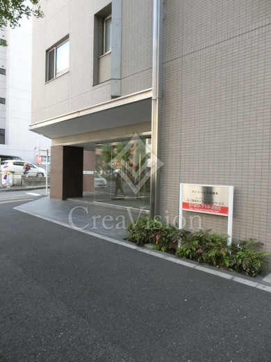 フトゥールス南麻布