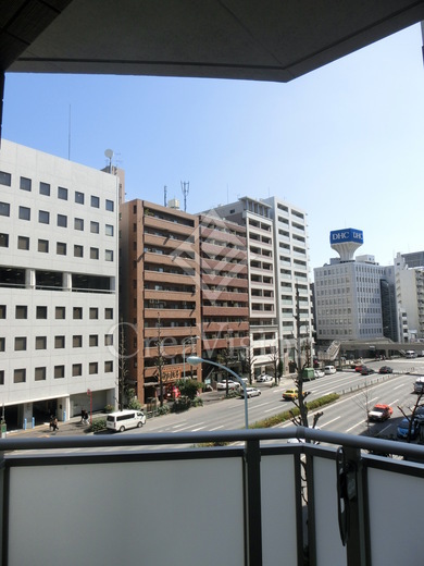 フトゥールス南麻布