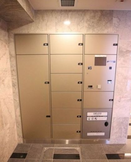 コンシェリア新橋SIX