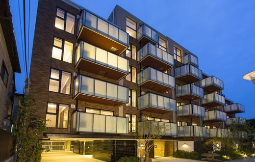 グランレ・ジェイド若松町レジデンス