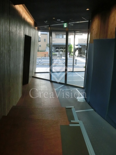 CAVE YUSHIMA (ケイブ湯島)