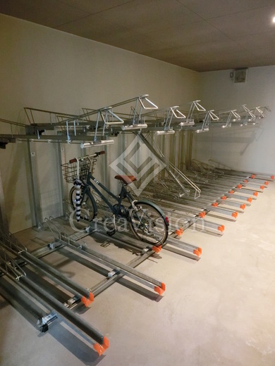 CAVE YUSHIMA (ケイブ湯島)