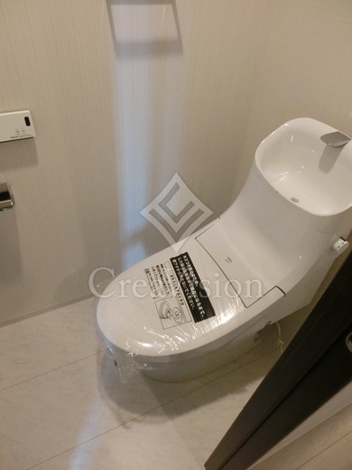 CAVE YUSHIMA (ケイブ湯島)