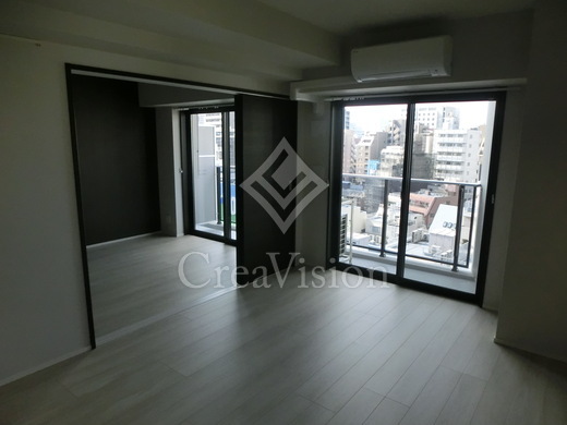 CAVE YUSHIMA (ケイブ湯島)