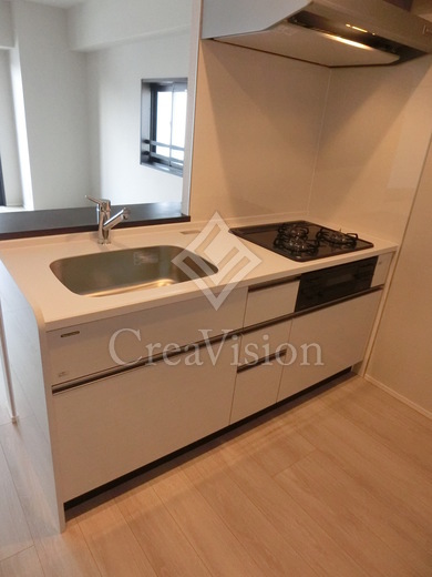 CAVE YUSHIMA (ケイブ湯島)