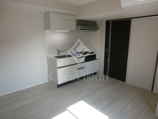 CAVE YUSHIMA (ケイブ湯島)