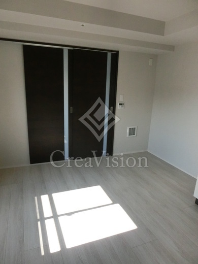 CAVE YUSHIMA (ケイブ湯島)