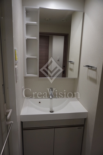 プラウドフラット渋谷富ヶ谷