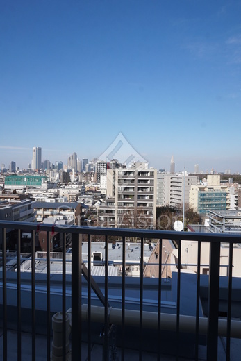 プラウドフラット渋谷富ヶ谷