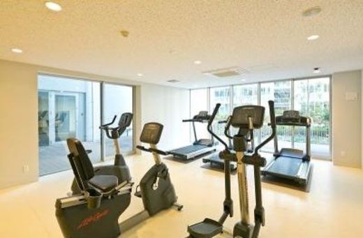 ガーデニエール砧ウエスト