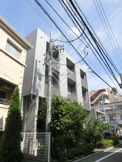 リヴェール神宮前