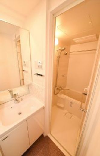 ステージファースト仲御徒町