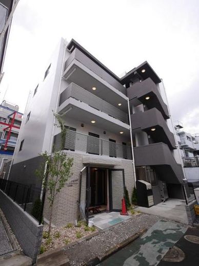 フォレスタ三軒茶屋