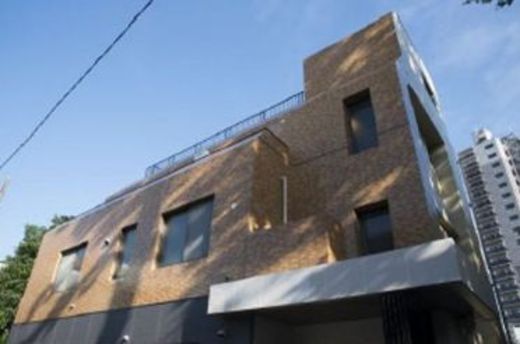 リノグランデ白金台