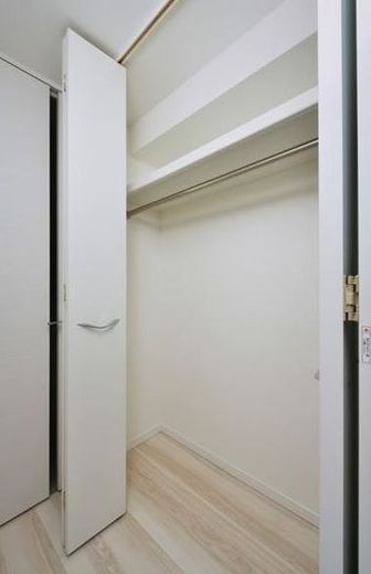 クレイシア菊川