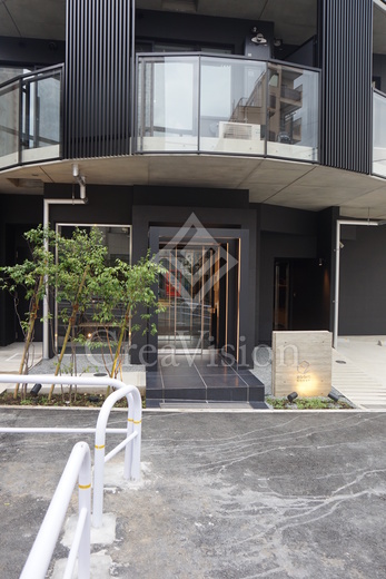 ZOOM新宿夏目坂