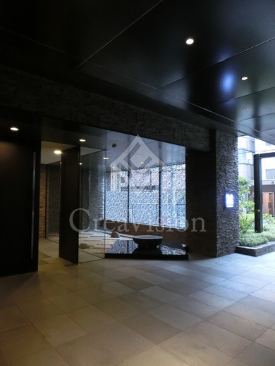 パークアクシス青山骨董通り