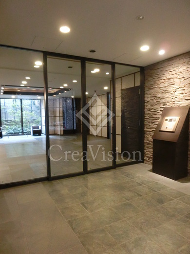 パークアクシス青山骨董通り