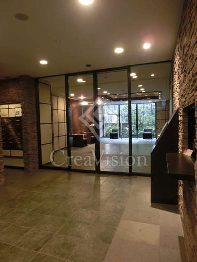 パークアクシス青山骨董通り