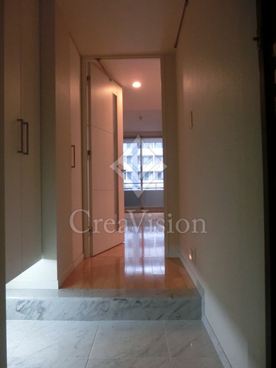 パークアクシス青山骨董通り