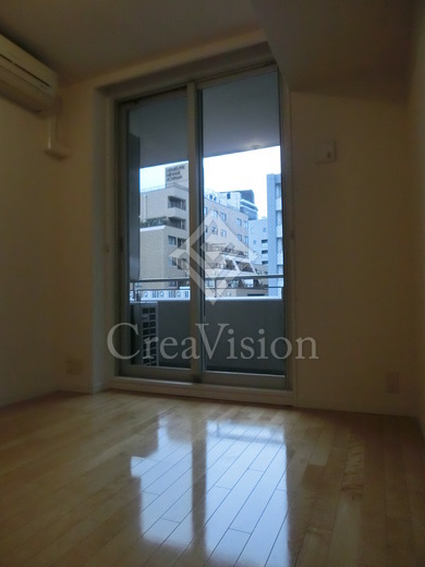 パークアクシス青山骨董通り