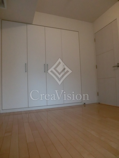 パークアクシス青山骨董通り