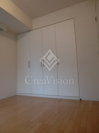 パークアクシス青山骨董通り