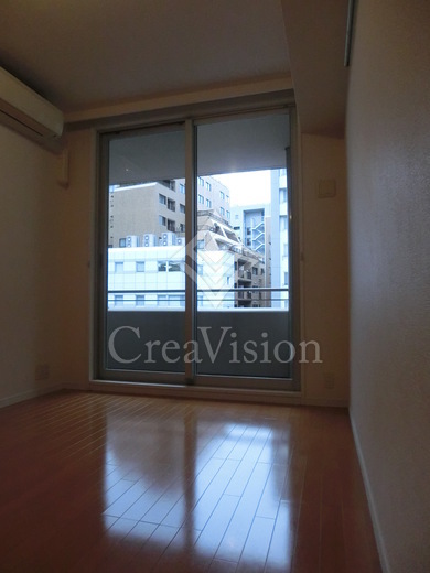 パークアクシス青山骨董通り