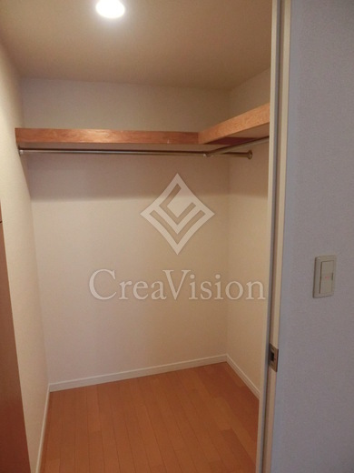 パークアクシス青山骨董通り