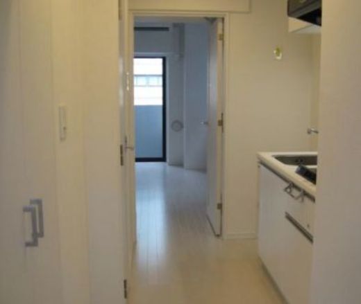 アクサス代々木アジールコート