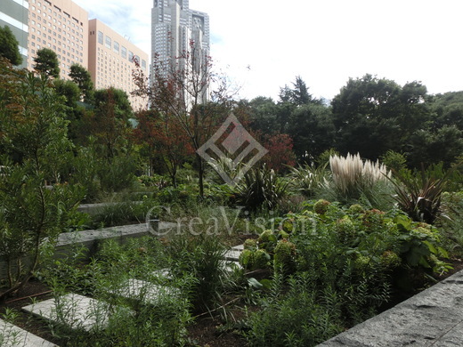 ラ・トゥール新宿