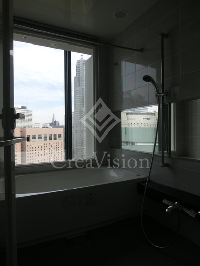 ラ・トゥール新宿