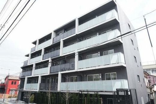 ラティエラ滝野川