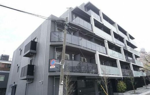 ラティエラ滝野川