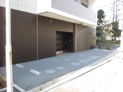 パークアクシス上野